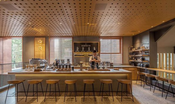 星巴克的灯光设计，处处都是营销的心机！