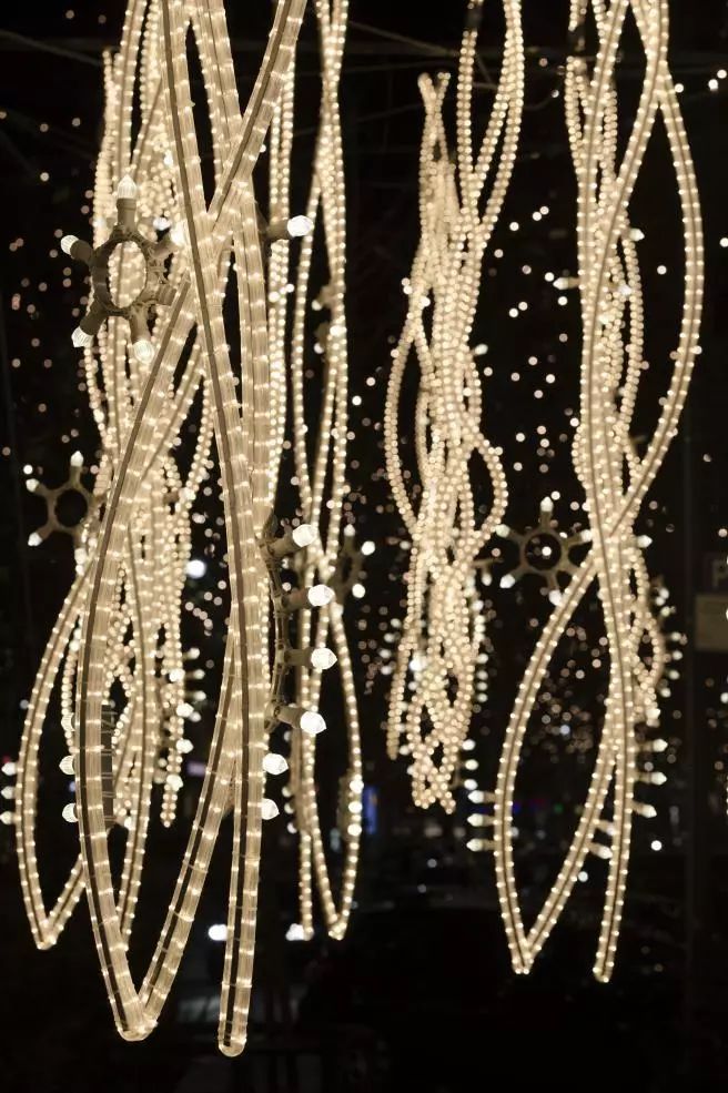 原来，灯光可以这样与人交流