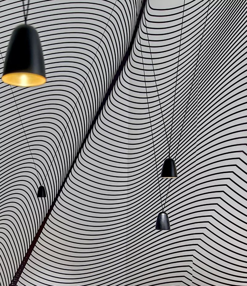 美的渗透，打造光线与影子的曼妙隧道