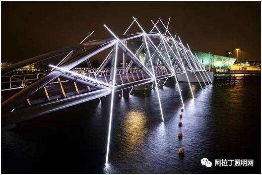 广州国际灯光节VS荷兰阿姆斯特丹灯光节，你pick哪一个？