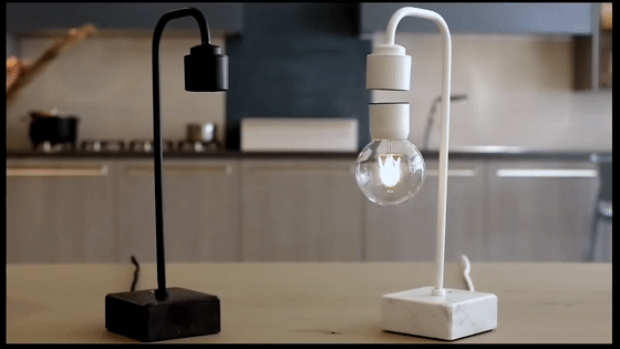 超吸睛！摇摇晃晃的下悬浮灯泡！