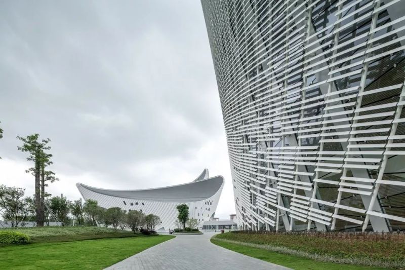 新作 | 福州海峡文化艺术中心开幕！福州市闽江河畔新地标 / PES-Architects