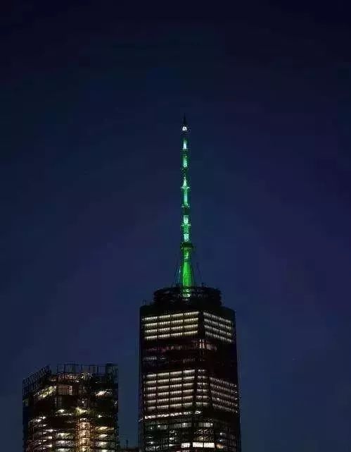 用照明的角度带你周游世界各地的摩天大楼