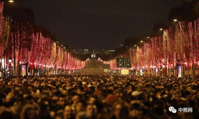 全球各地跨年灯光烟火秀大盘点！