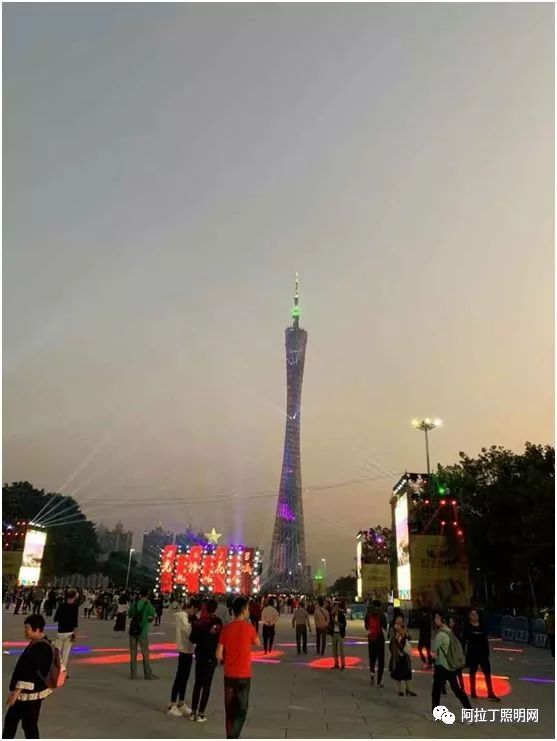 广州国际灯光节VS荷兰阿姆斯特丹灯光节，你pick哪一个？