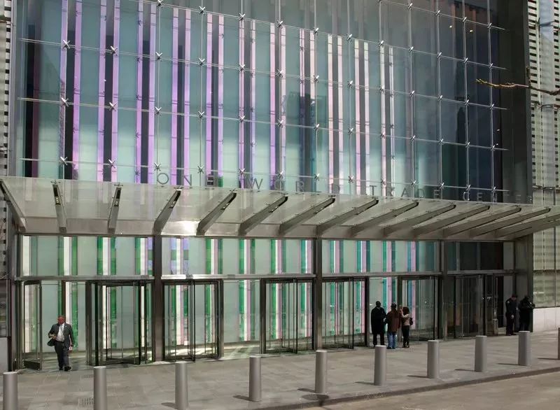 用照明的角度带你周游世界各地的摩天大楼