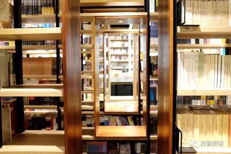 极简光影勾勒的“中国最美书店”，你怎么看？