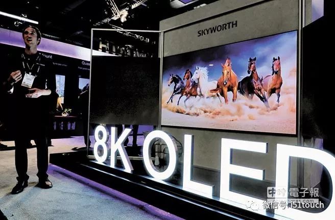 终端品牌厂商未大量采用柔性面板，柔性面板短期难提升厂商业绩