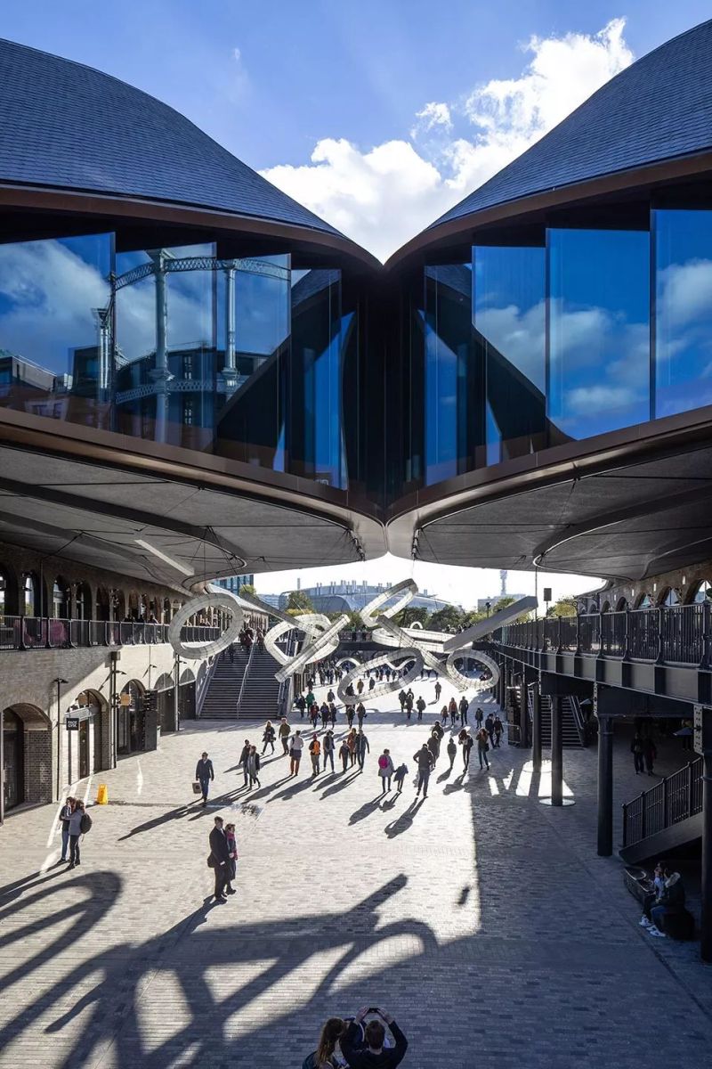 你见过由设计师纯手工制作完成的灯光装置吗？