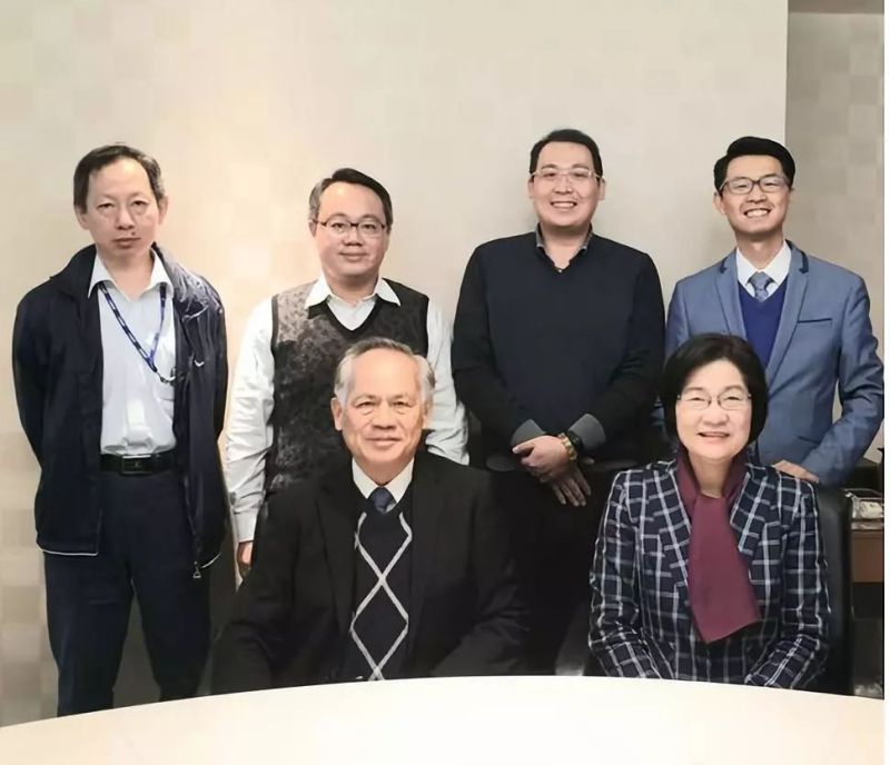 诚美材 | 发布重讯澄清， 叶美丽开董事会不合法