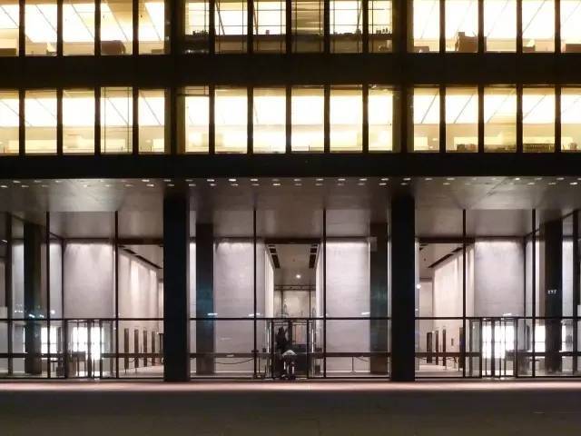 设计师为什么常常设计灯带？这里的解释很专业！