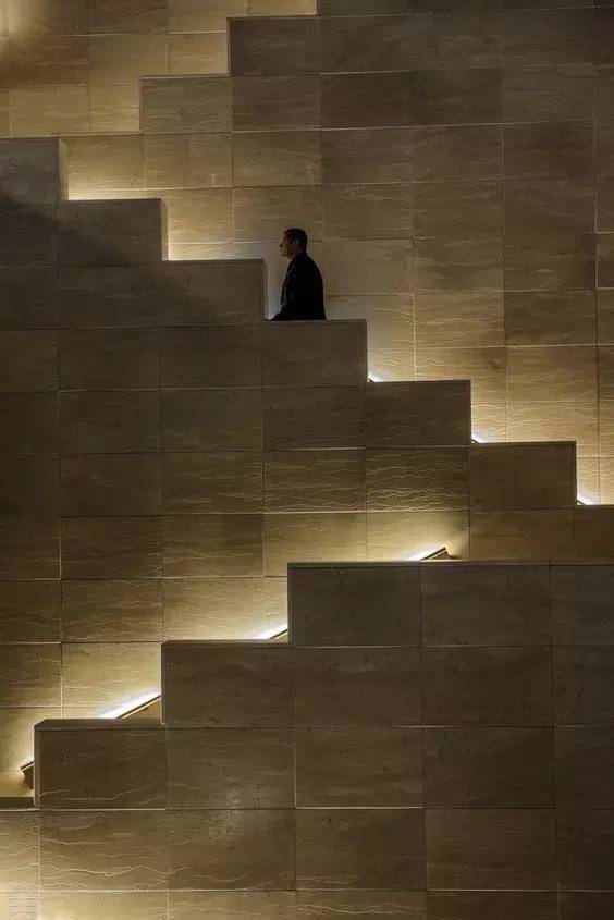 设计师为什么常常设计灯带？这里的解释很专业！