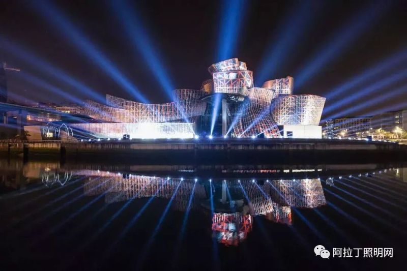 如何掘金“夜游经济”：不能只靠灯留人