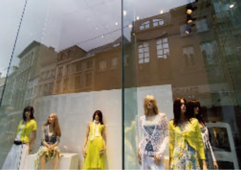 照明设计中避免眩光的解决策略