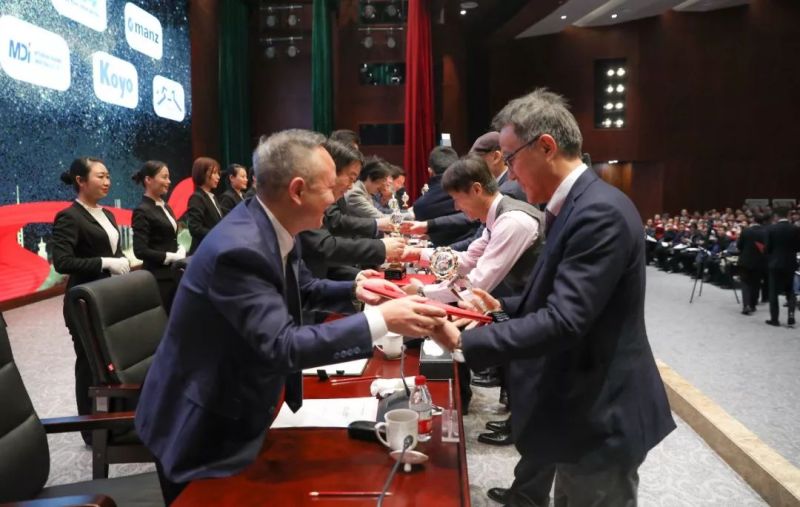 CEC·咸阳G8.6液晶面板项目建成达产