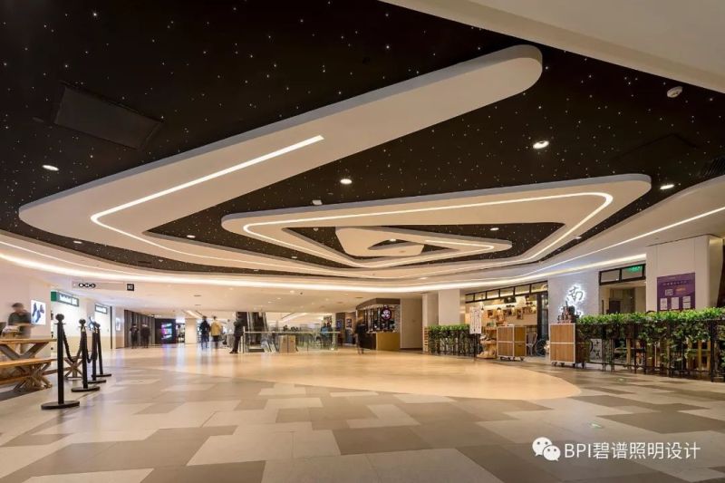 星辰漫步 | LuOne凯德晶萃广场照明设计