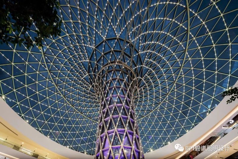 星辰漫步 | LuOne凯德晶萃广场照明设计
