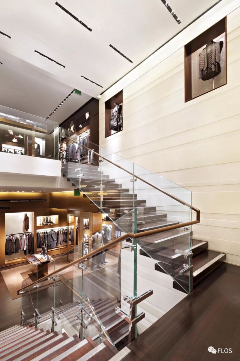 FLOS项目 | 杰尼亚米兰店铺