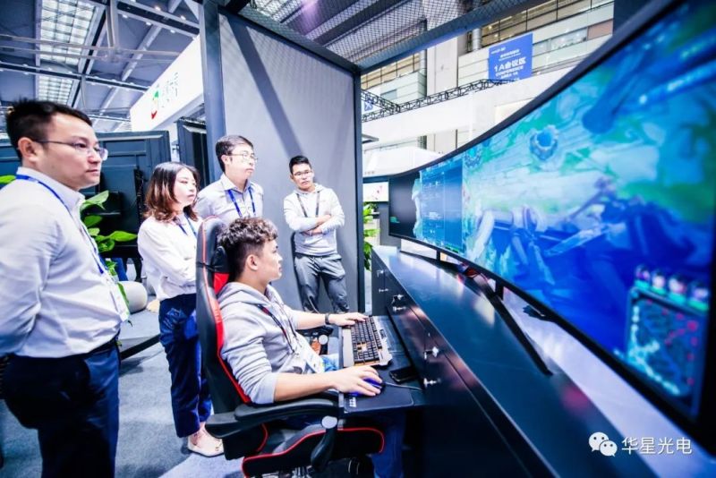 华星光电携最新科研成果惊艳亮相高交会、光博会