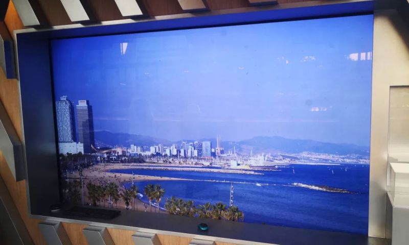 除了大热的折叠屏，京东方在这届MWC上还做了这些