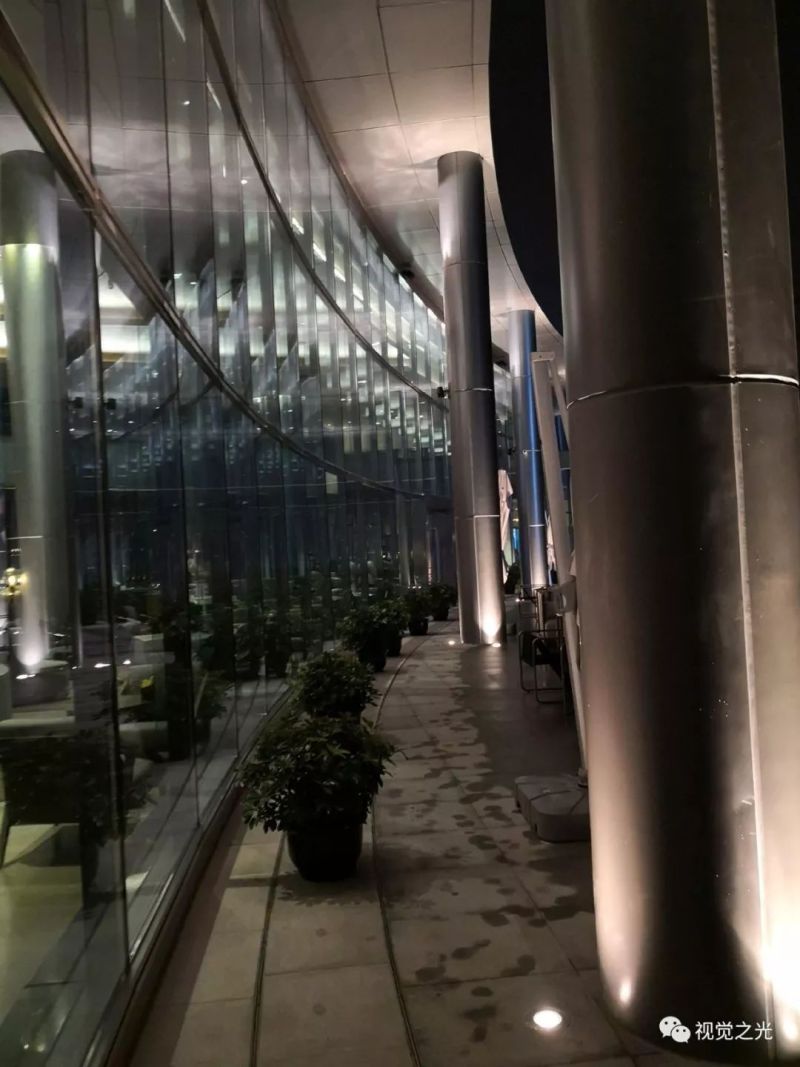上海佘山深坑酒店光环境设计实地探访