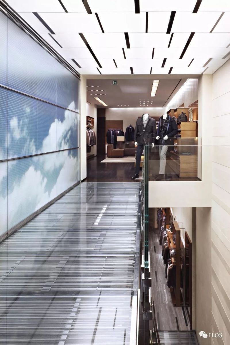 FLOS项目 | 杰尼亚米兰店铺
