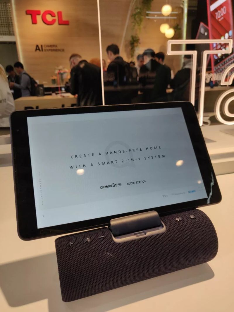 探秘TCL折叠屏手机 两大核心器件都是自研