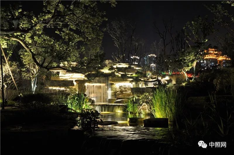 浅析城市夜景照明的规划与设计