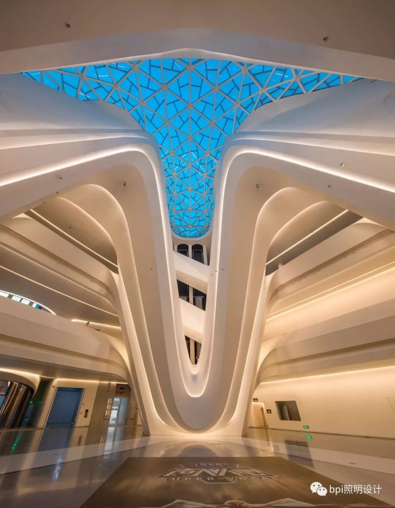 LIT · LDA · CREDAWARD | bpi获奖作品展示