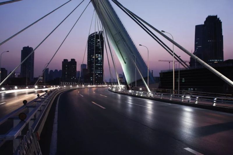 如何应对道路照明的挑战