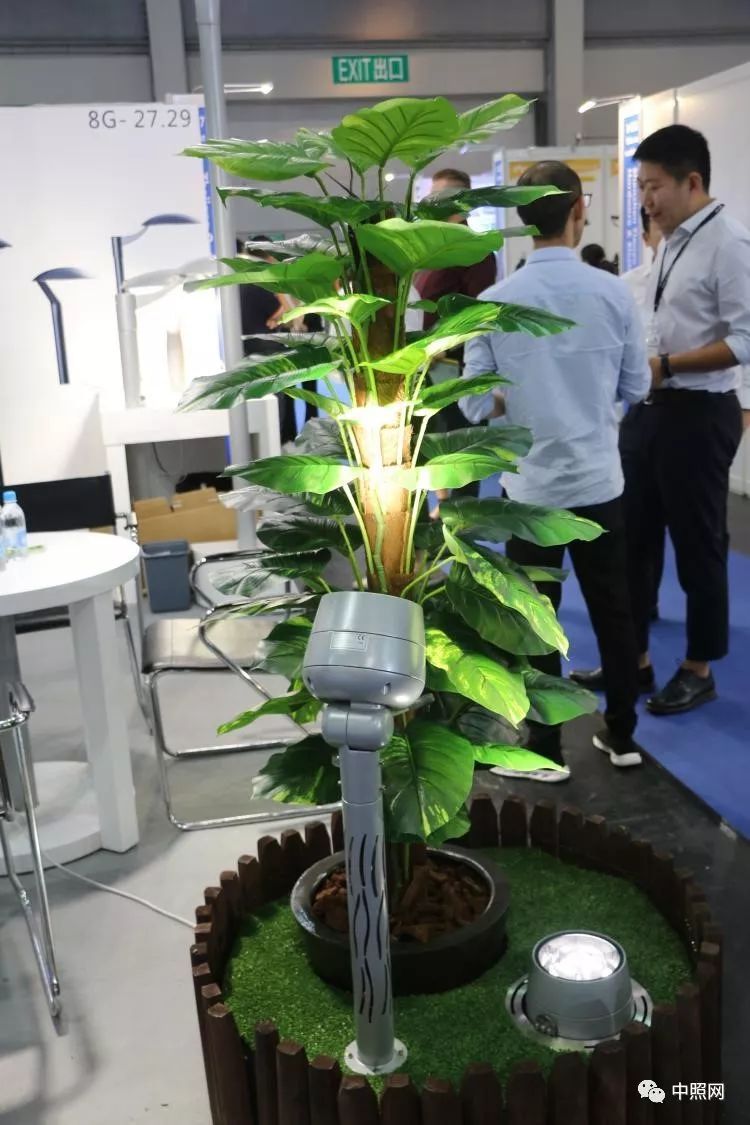 独家现场照片 直击香港两大照明展