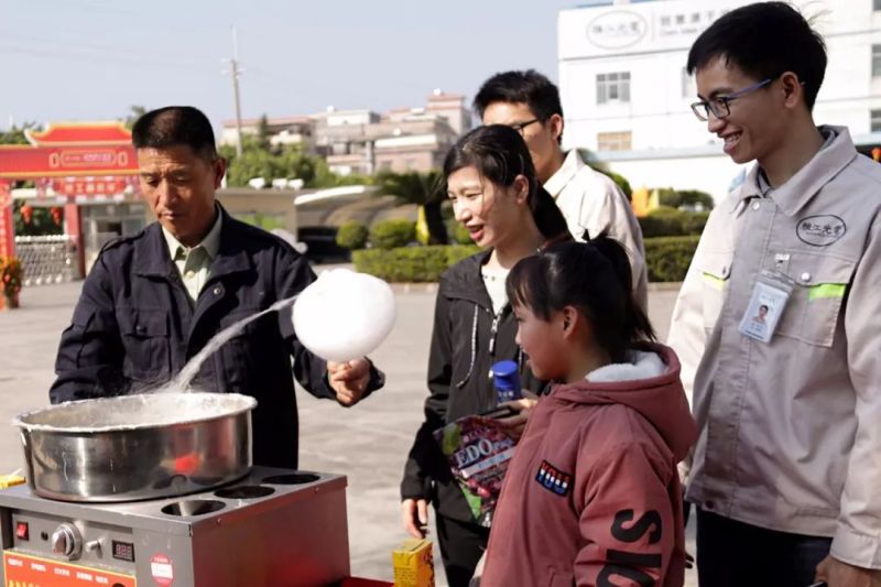 雅江光电大舞台有光有你才有戏