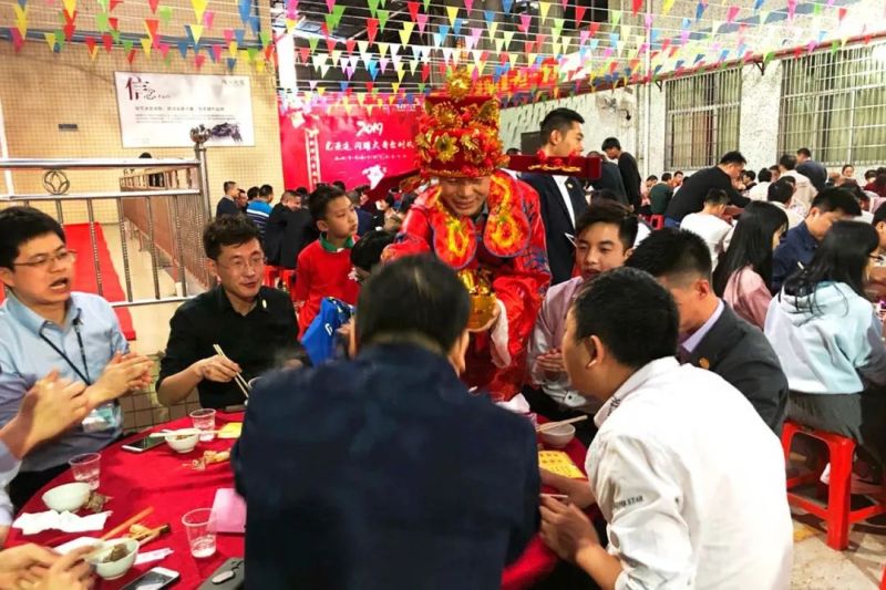 雅江光电大舞台有光有你才有戏