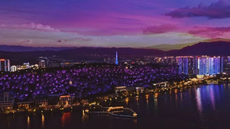 洱海之畔，未来城市的雏形已成