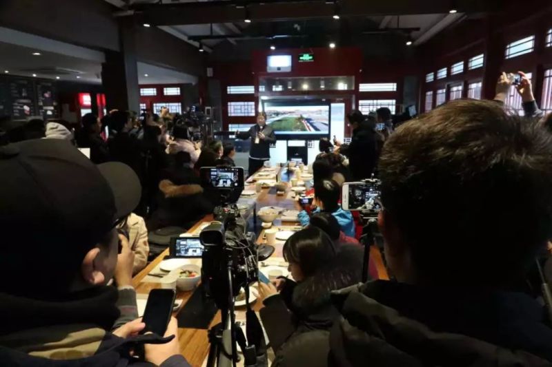 点亮故宫！高清图集还原600年紫禁上元之夜