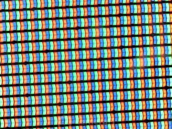 AMOLED屏手机就一定好吗？解密手机像素排列