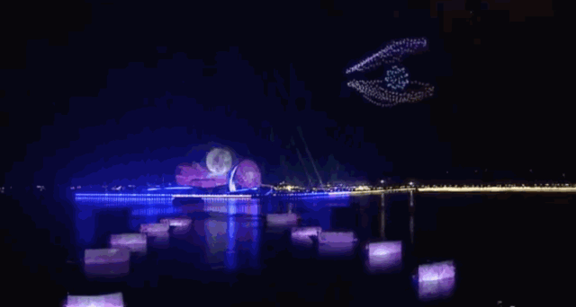 珠海光影焰火秀刷屏珠海人朋友圈！揭秘光影焰火秀背后的故事