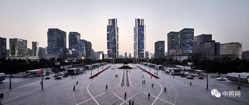 金手指奖 | 解密中国第一高双塔式建筑照明设计