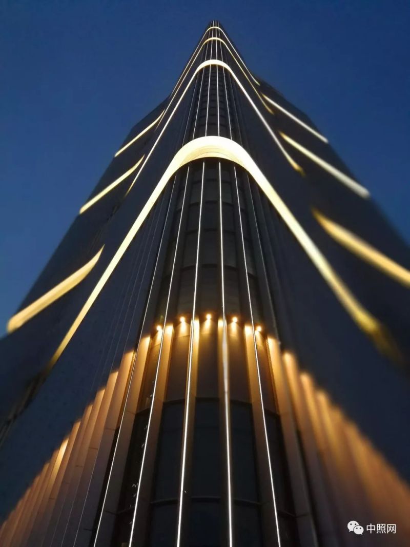 金手指奖 | 解密中国第一高双塔式建筑照明设计