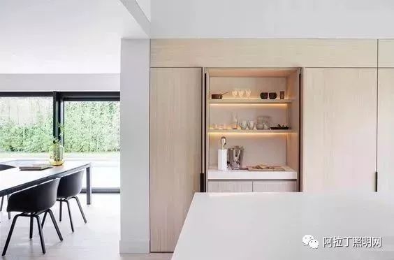 灯具设计搭配有学问，一键教你如何选择合适灯具