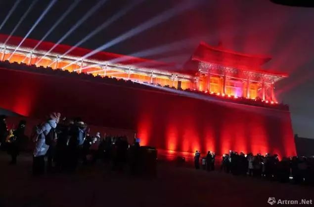 点亮故宫！高清图集还原600年紫禁上元之夜