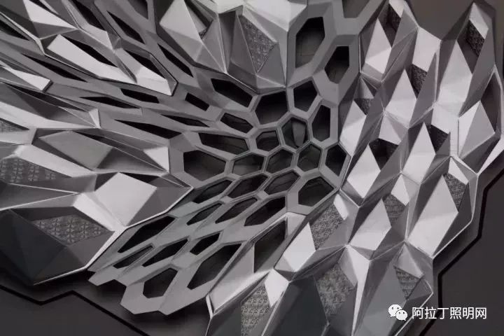 扎哈出品，必属精品！这座改造光和风的建筑被称为史上最聪明的沙漠设计