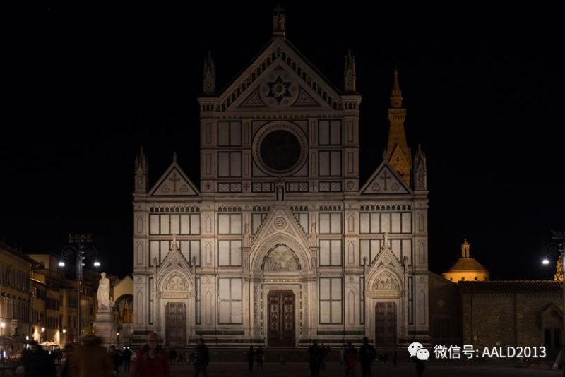 佛罗伦萨圣十字大教堂——有情感的照明丨A·案例