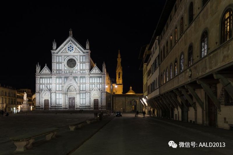 佛罗伦萨圣十字大教堂——有情感的照明丨A·案例