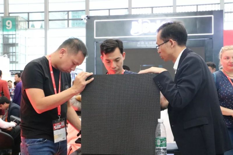 展会专访 | 德彩光电：做极致的产品主义者