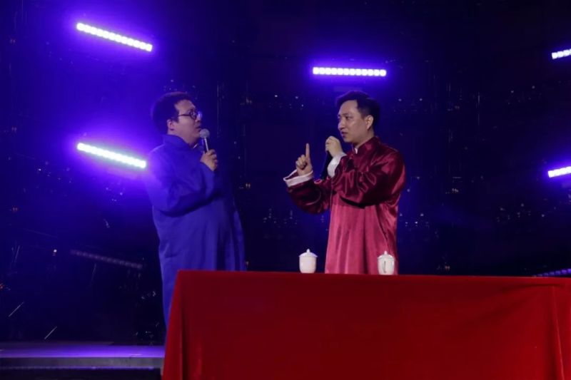 雅江光电大舞台有光有你才有戏