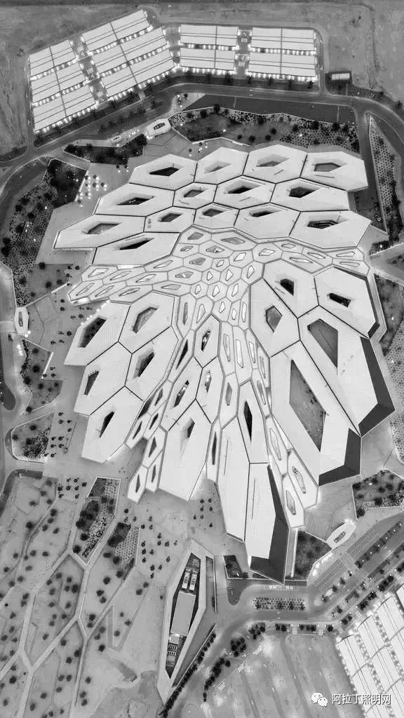 扎哈出品，必属精品！这座改造光和风的建筑被称为史上最聪明的沙漠设计