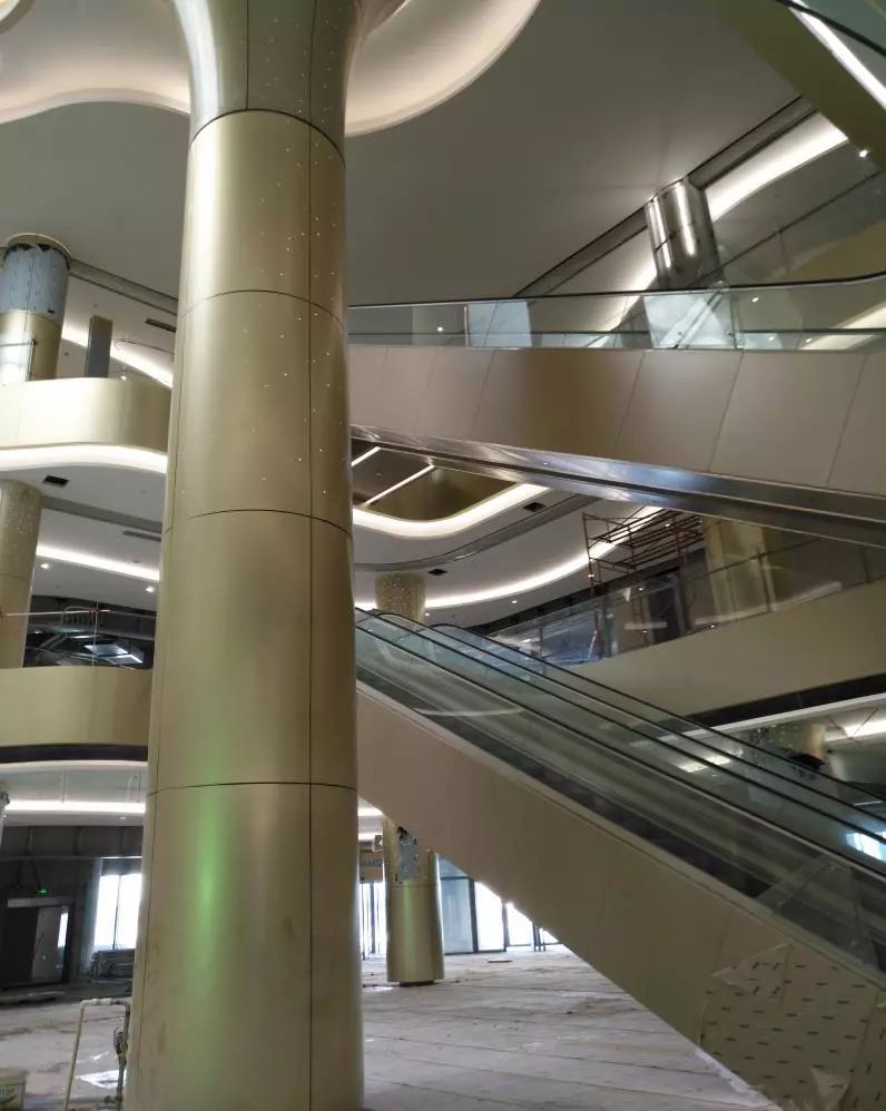 助力点亮港珠澳大桥，雷士照明发出世界瞩目之光