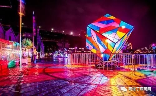 灯光节与灯光秀杂谈：是“豆腐西施”还是东施效颦？