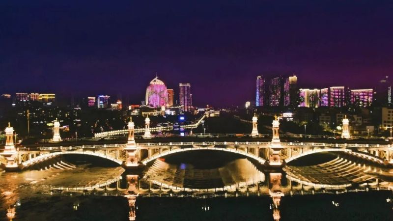 洱海之畔，未来城市的雏形已成